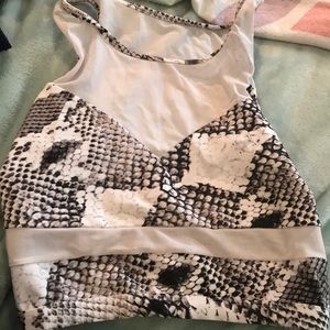 Varley sports bra/crop